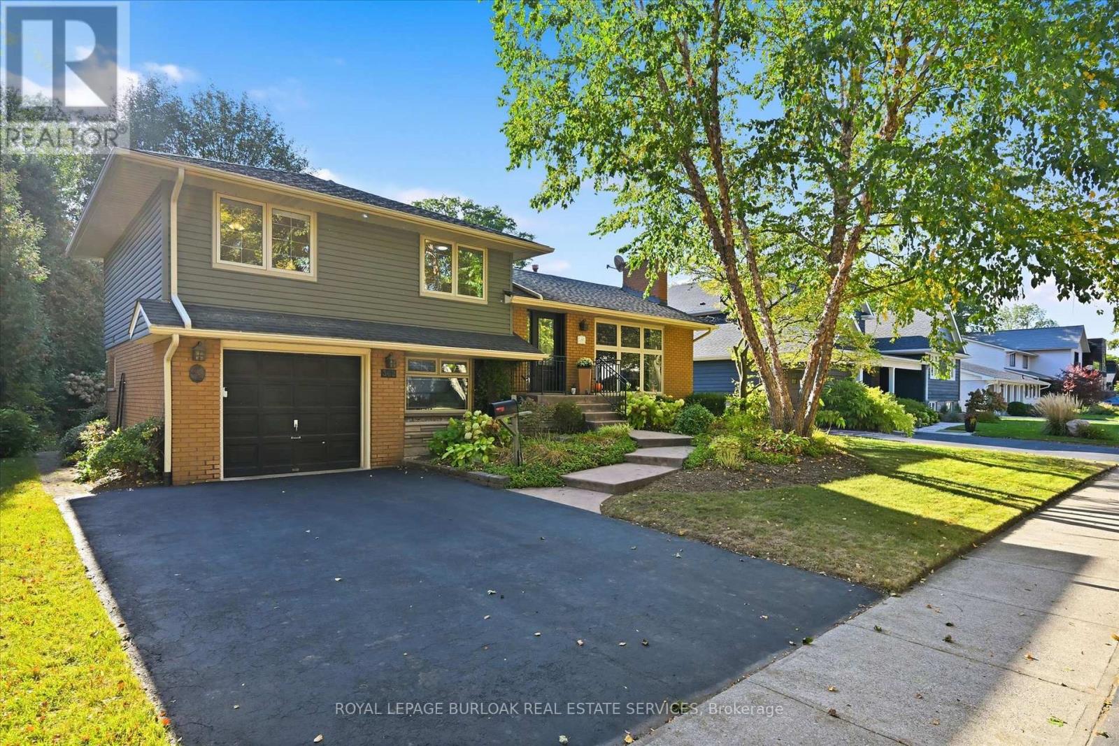 362 Oakwood Drive Property Photo 3