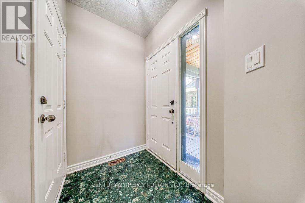 5522 Holbrook Road Property Photo 3