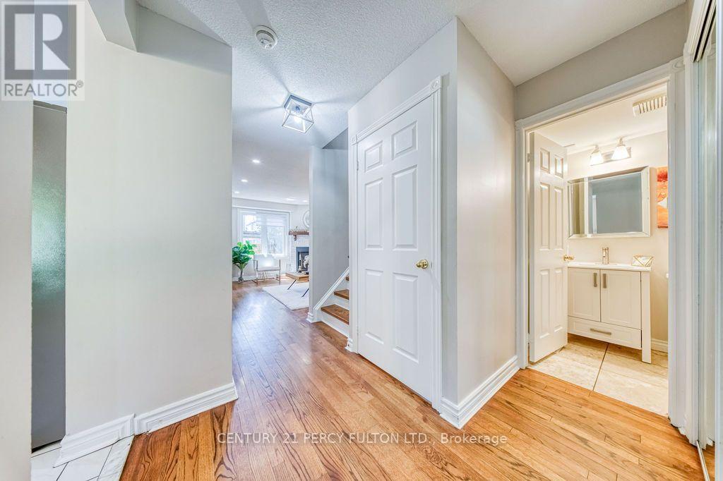 5522 Holbrook Road Property Photo 4