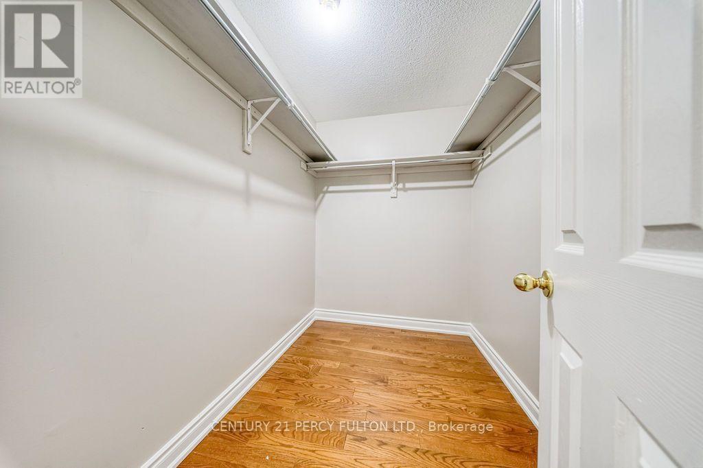 5522 Holbrook Road Property Photo 22