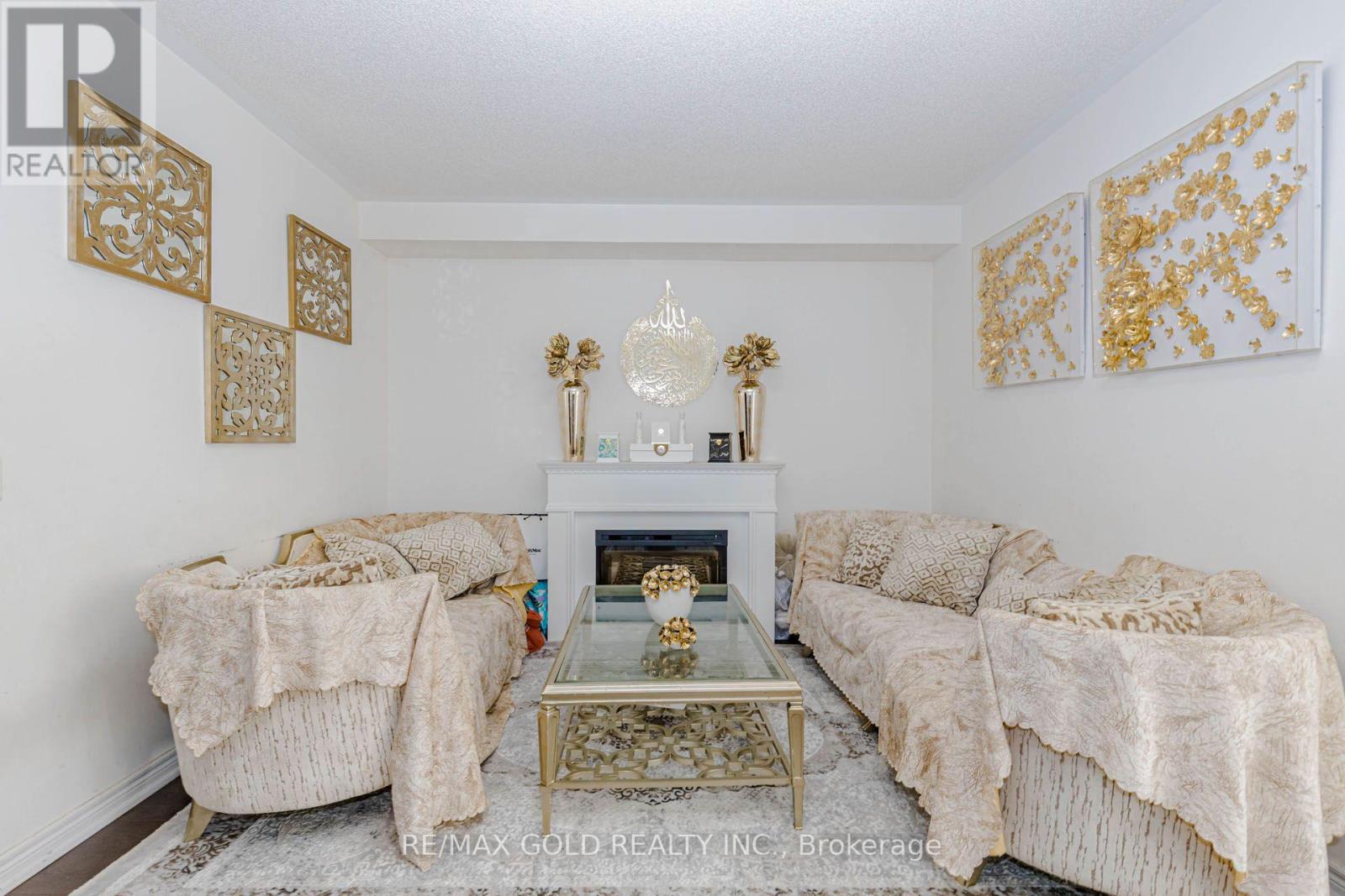 84 Palleschi Drive Property Photo 14
