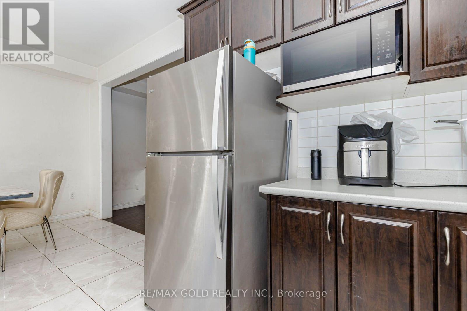 84 Palleschi Drive Property Photo 25