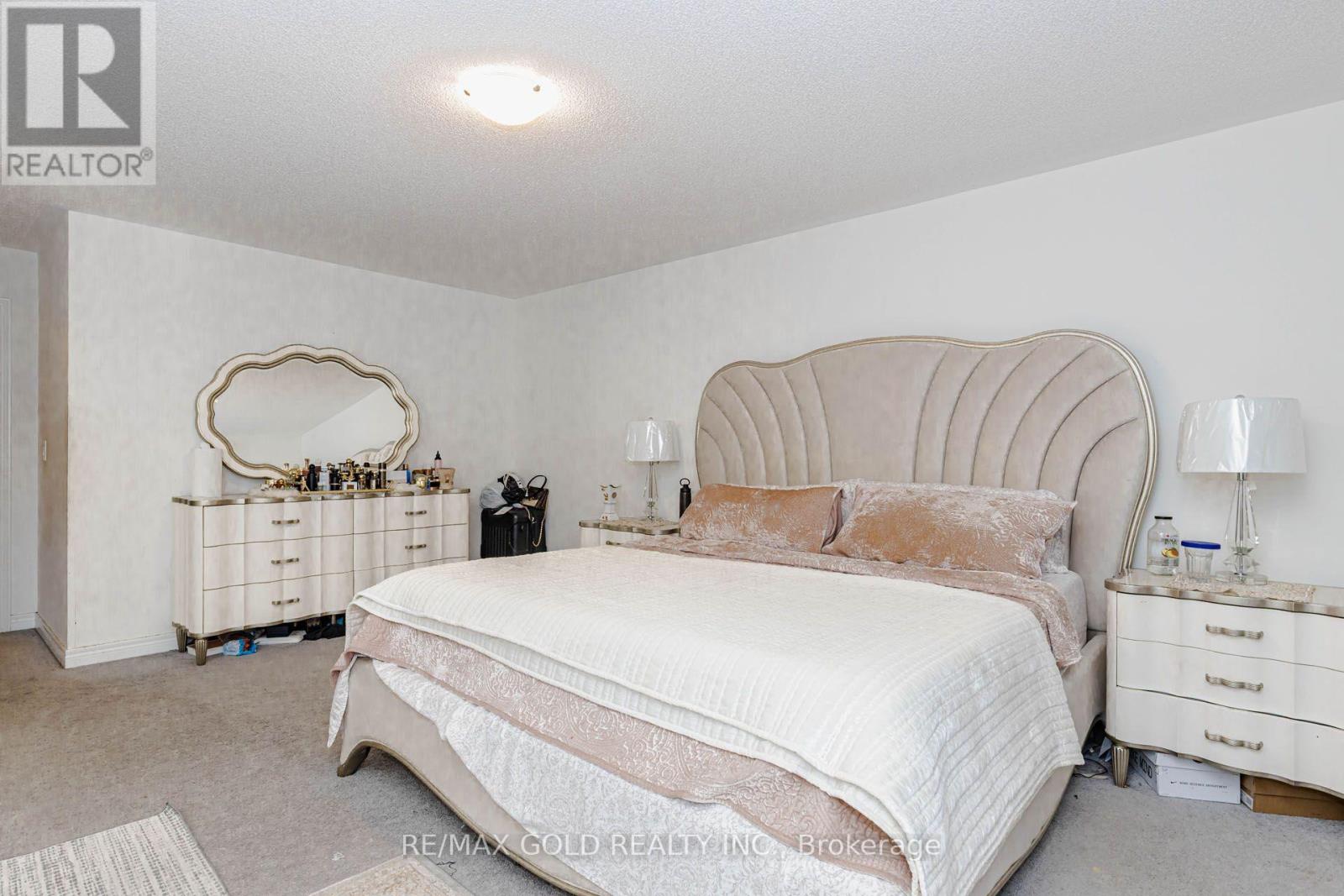 84 Palleschi Drive Property Photo 31