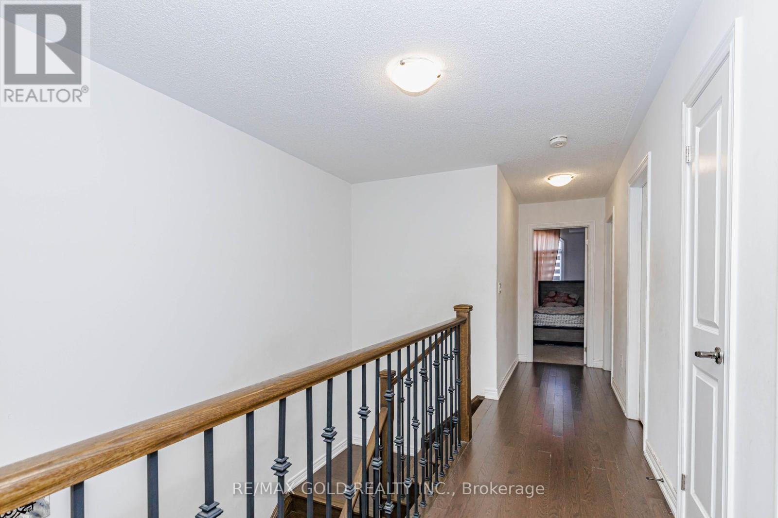 84 Palleschi Drive Property Photo 36