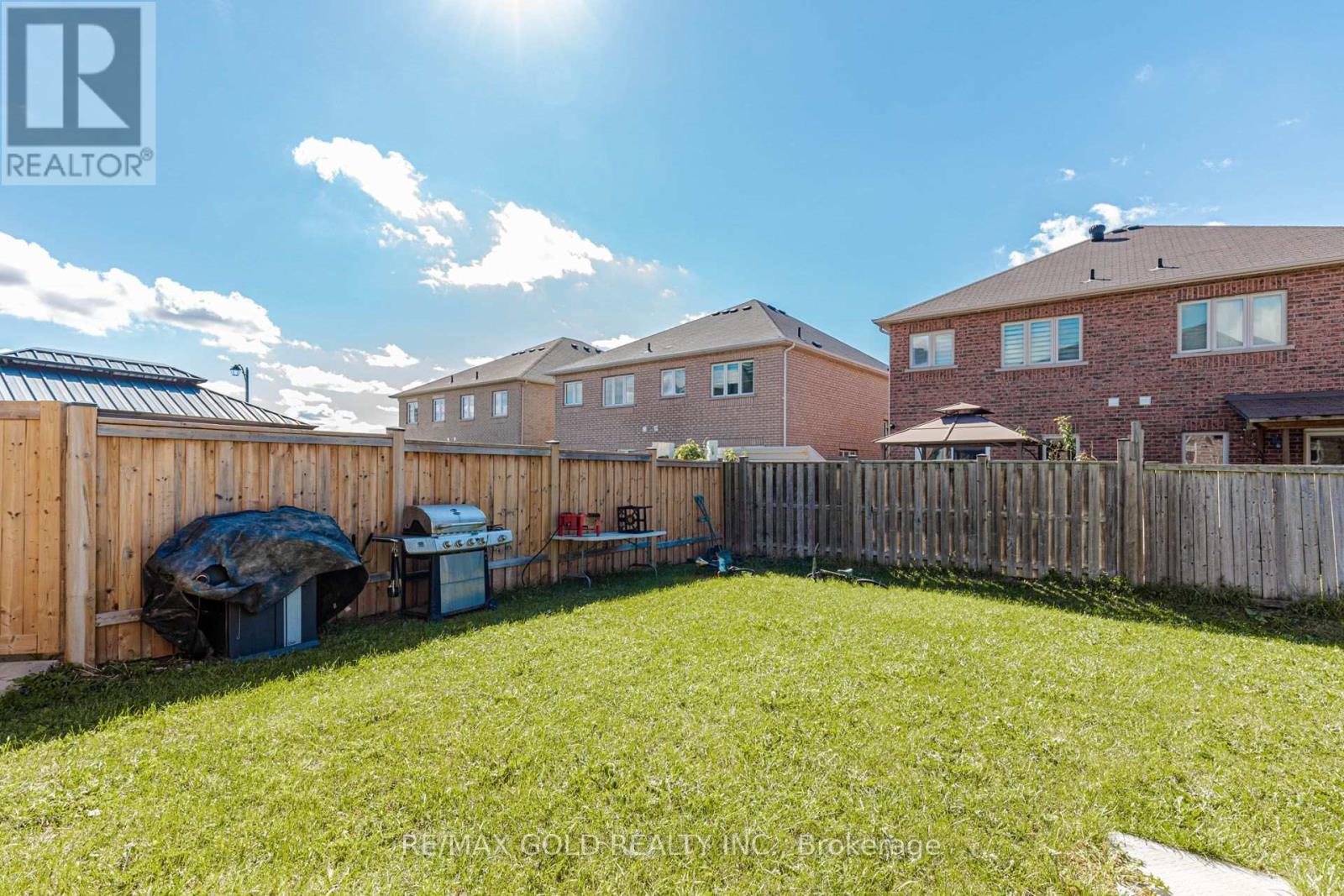 84 Palleschi Drive Property Photo 46