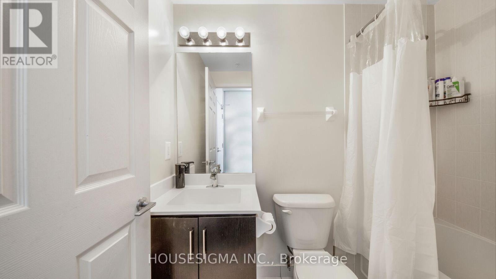 1103 - 15 James Finlay Way Property Photo 6
