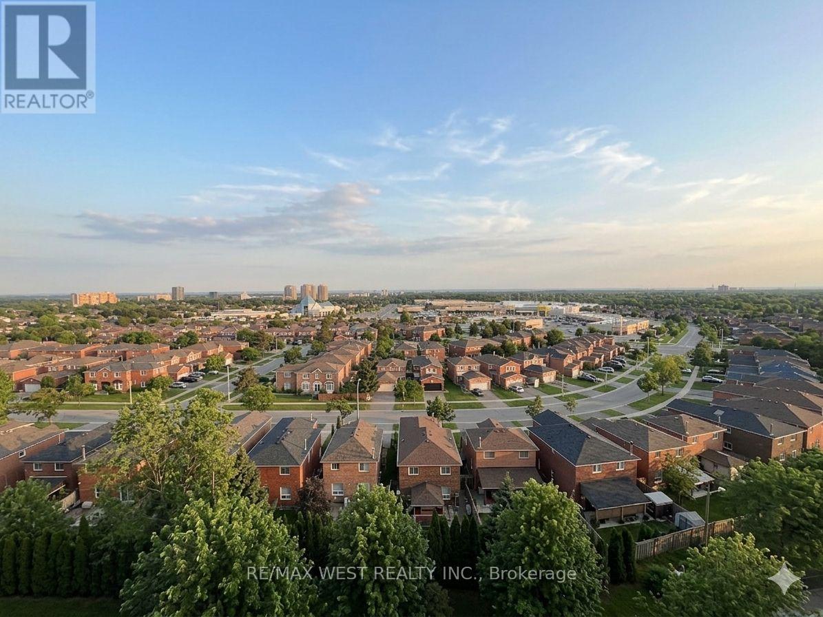 1007 - 300 Webb Drive Property Photo 11