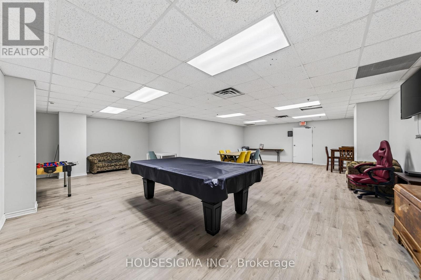 312 - 2737 Keele Street Property Photo 30