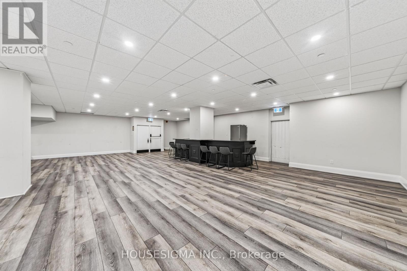 312 - 2737 Keele Street Property Photo 31