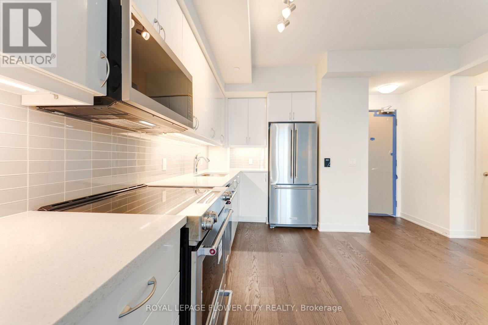 Ph404 - 38 Annie Craig Drive Property Photo 15