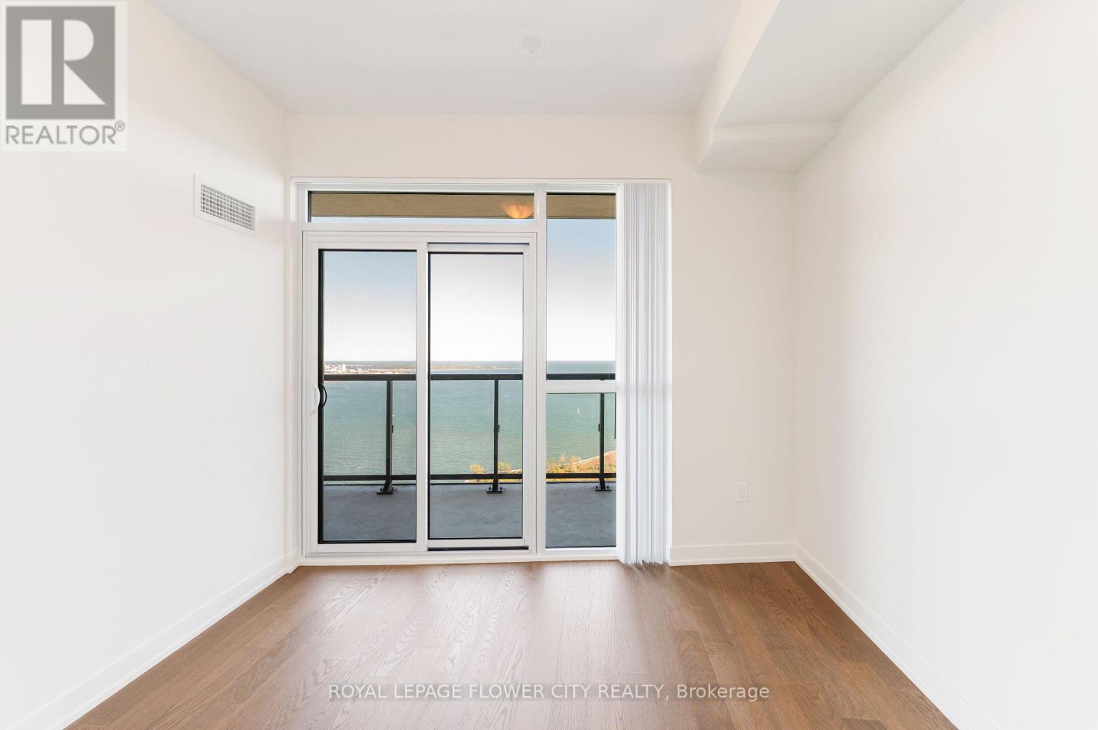 Ph404 - 38 Annie Craig Drive Property Photo 24