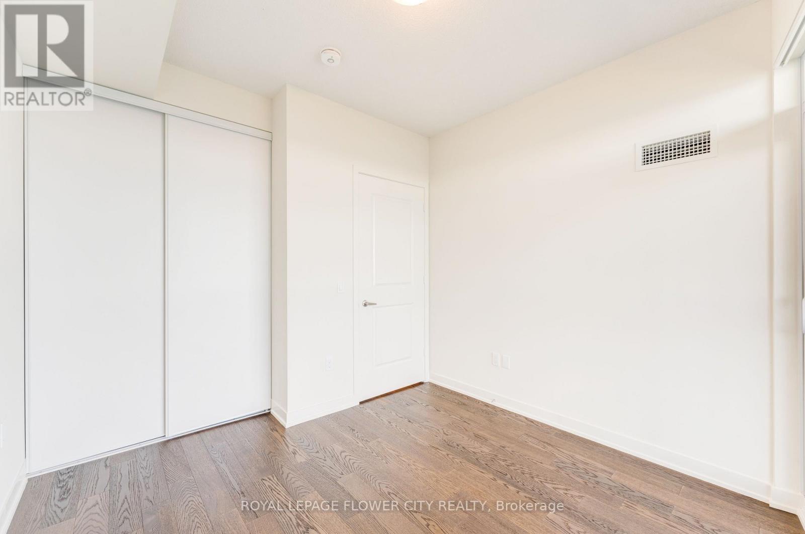 Ph404 - 38 Annie Craig Drive Property Photo 25