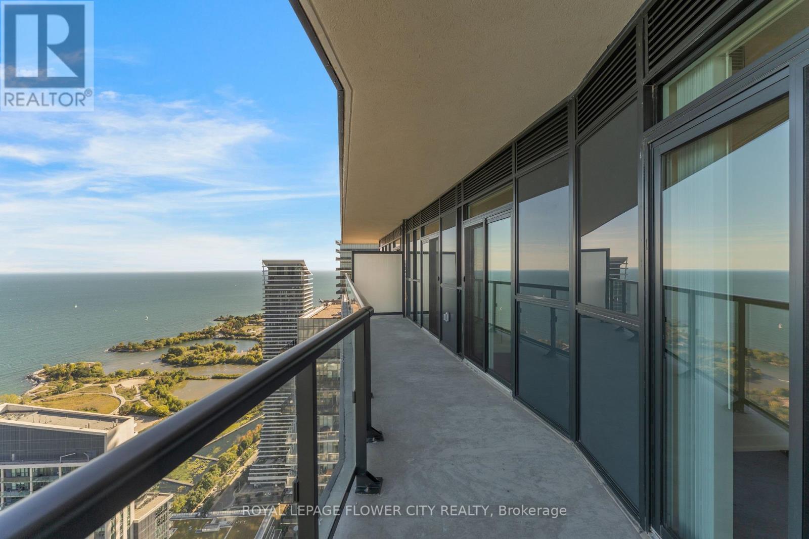 Ph404 - 38 Annie Craig Drive Property Photo 29