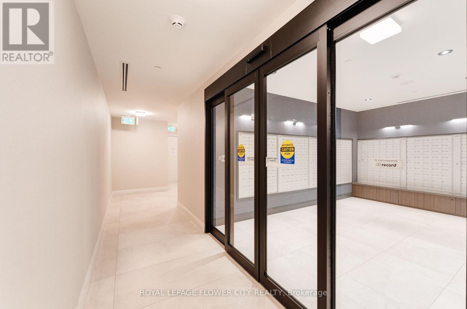 Ph404 - 38 Annie Craig Drive Property Photo 31