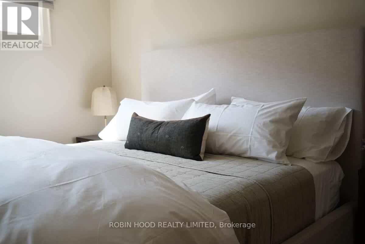 19695 Main Street Property Photo 14