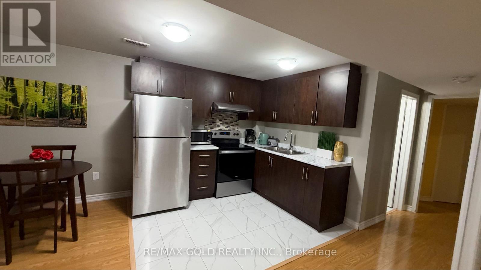 Bsmt - 3815 Althorpe Circle Property Photo 7