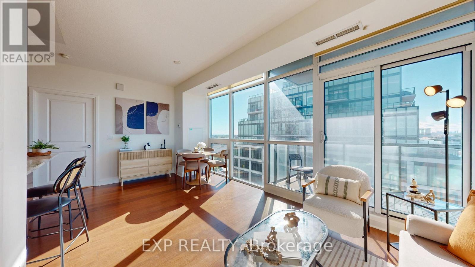 808 - 1185 The Queensway Way Property Photo 10