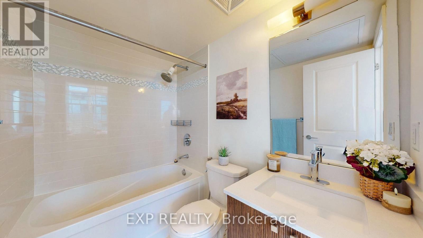 808 - 1185 The Queensway Way Property Photo 18