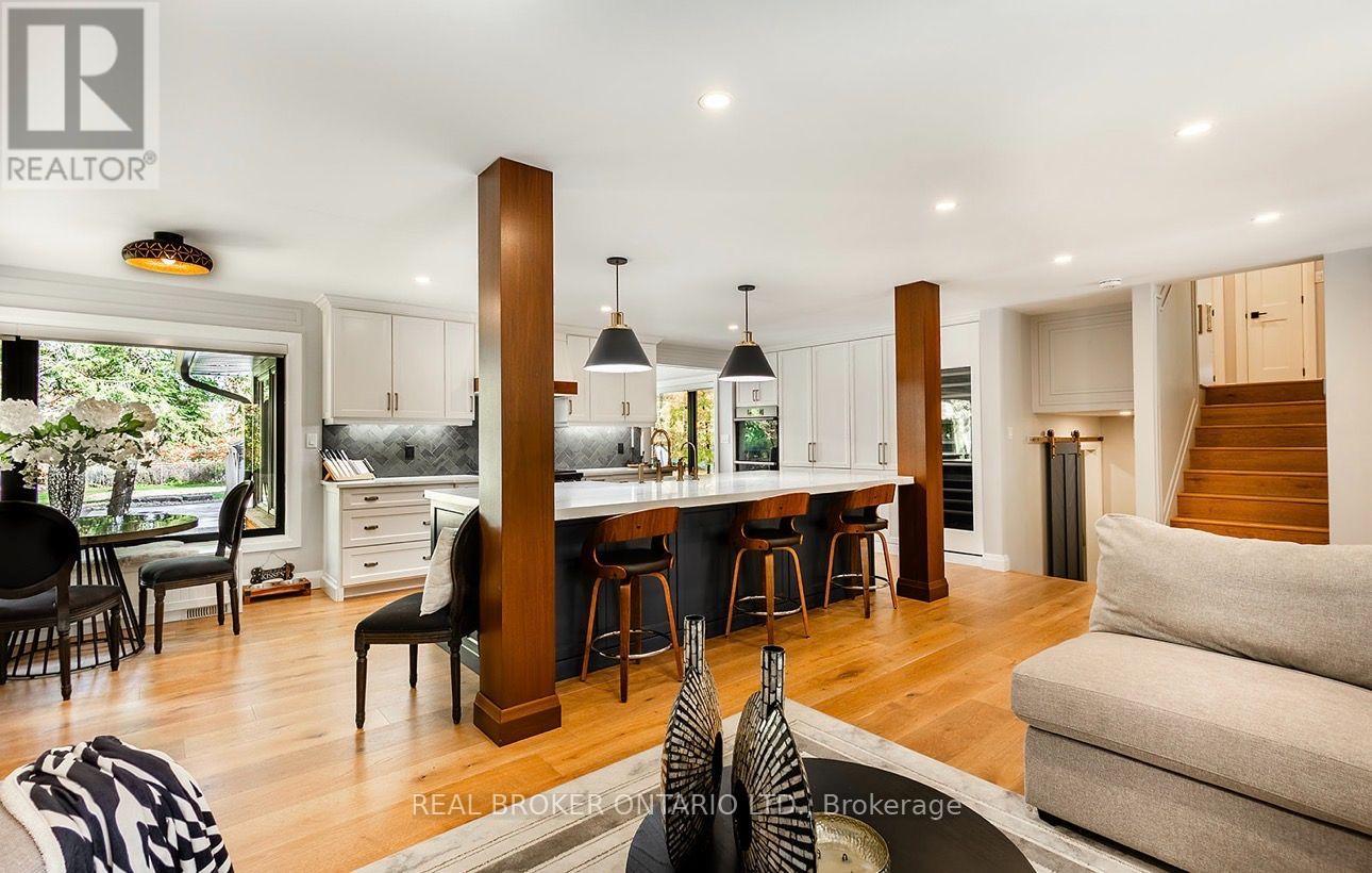 11843 Sixth Line Property Photo 7