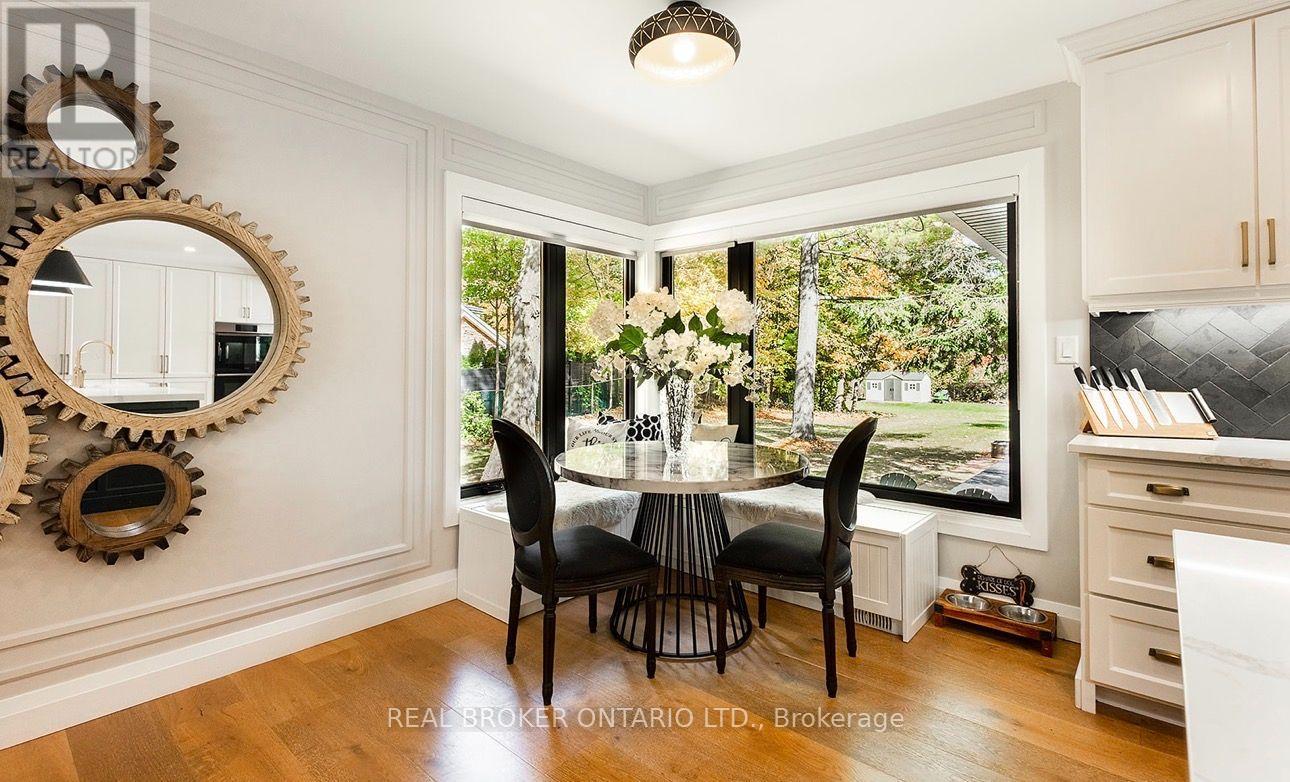 11843 Sixth Line Property Photo 9