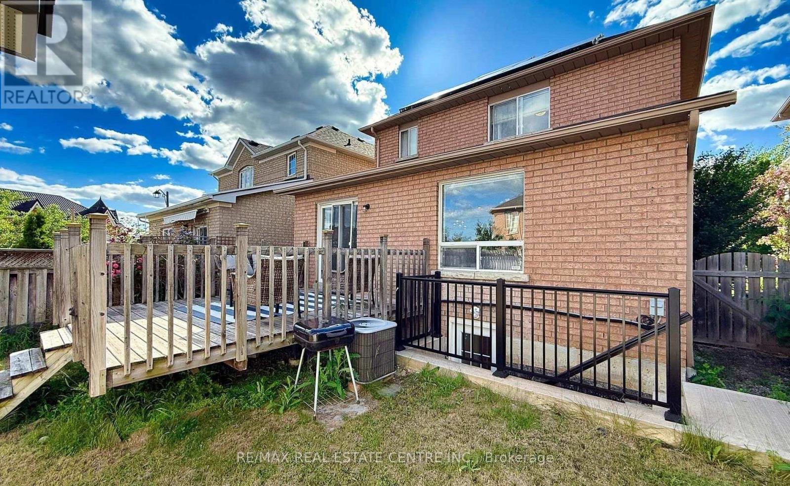 764 Avocado Crescent Property Photo 29
