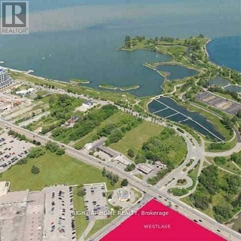 3509 - 2212 Lake Shore Boulevard W Property Photo 13
