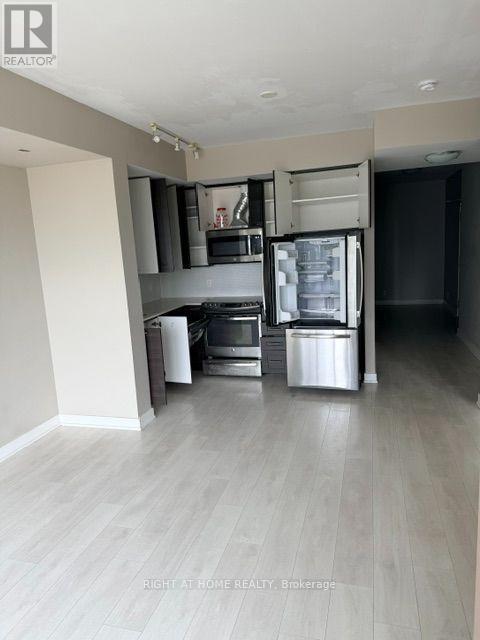 3509 - 2212 Lake Shore Boulevard W Property Photo 34