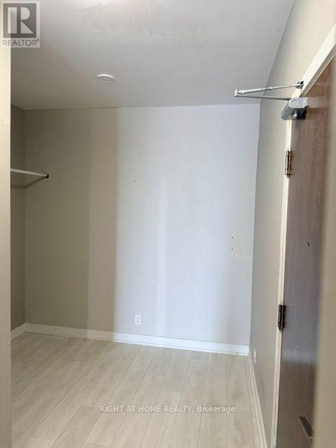 3509 - 2212 Lake Shore Boulevard W Property Photo 36