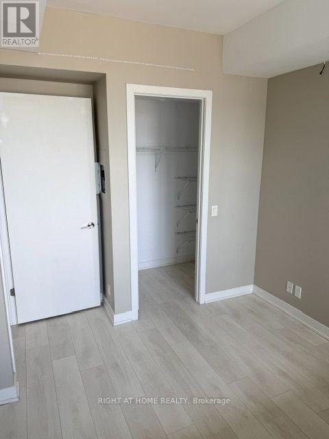 3509 - 2212 Lake Shore Boulevard W Property Photo 42