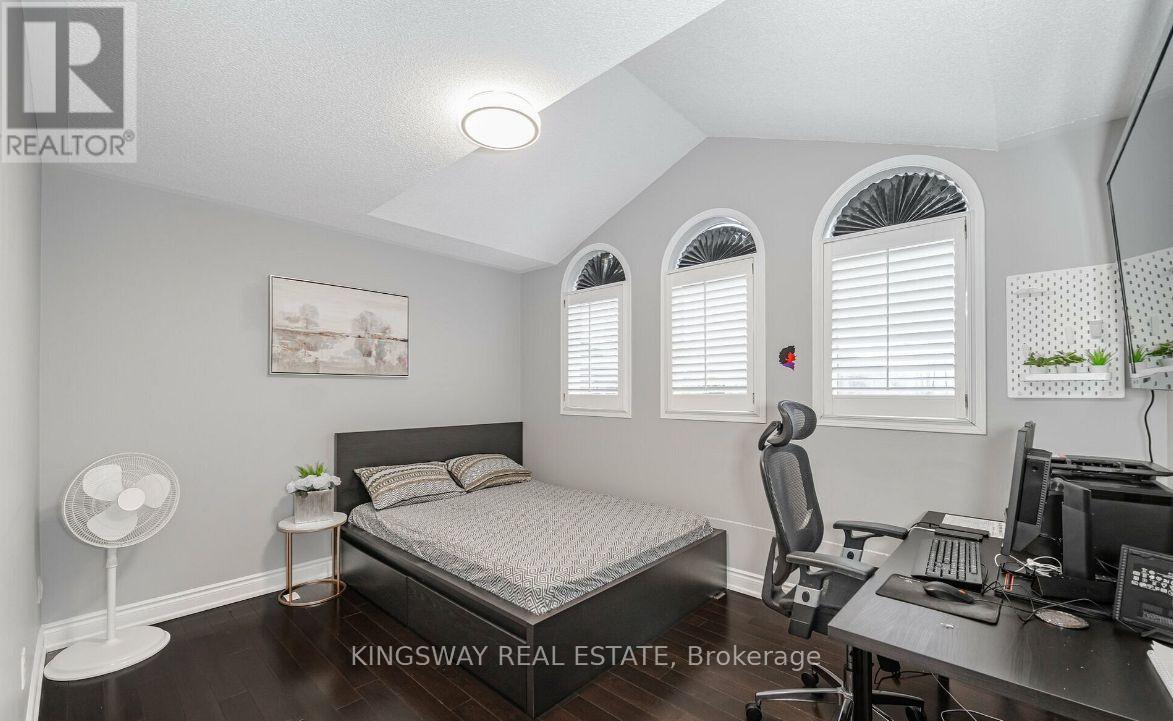 5103 Silverwater Mill Crescent Property Photo 10