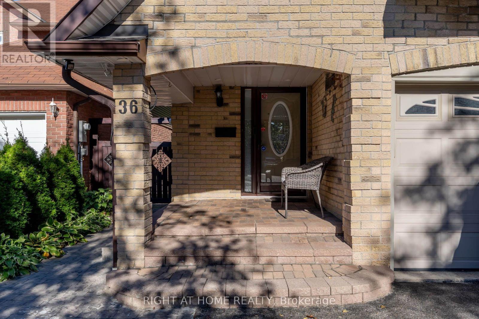 36 Burton Road W Property Photo 7