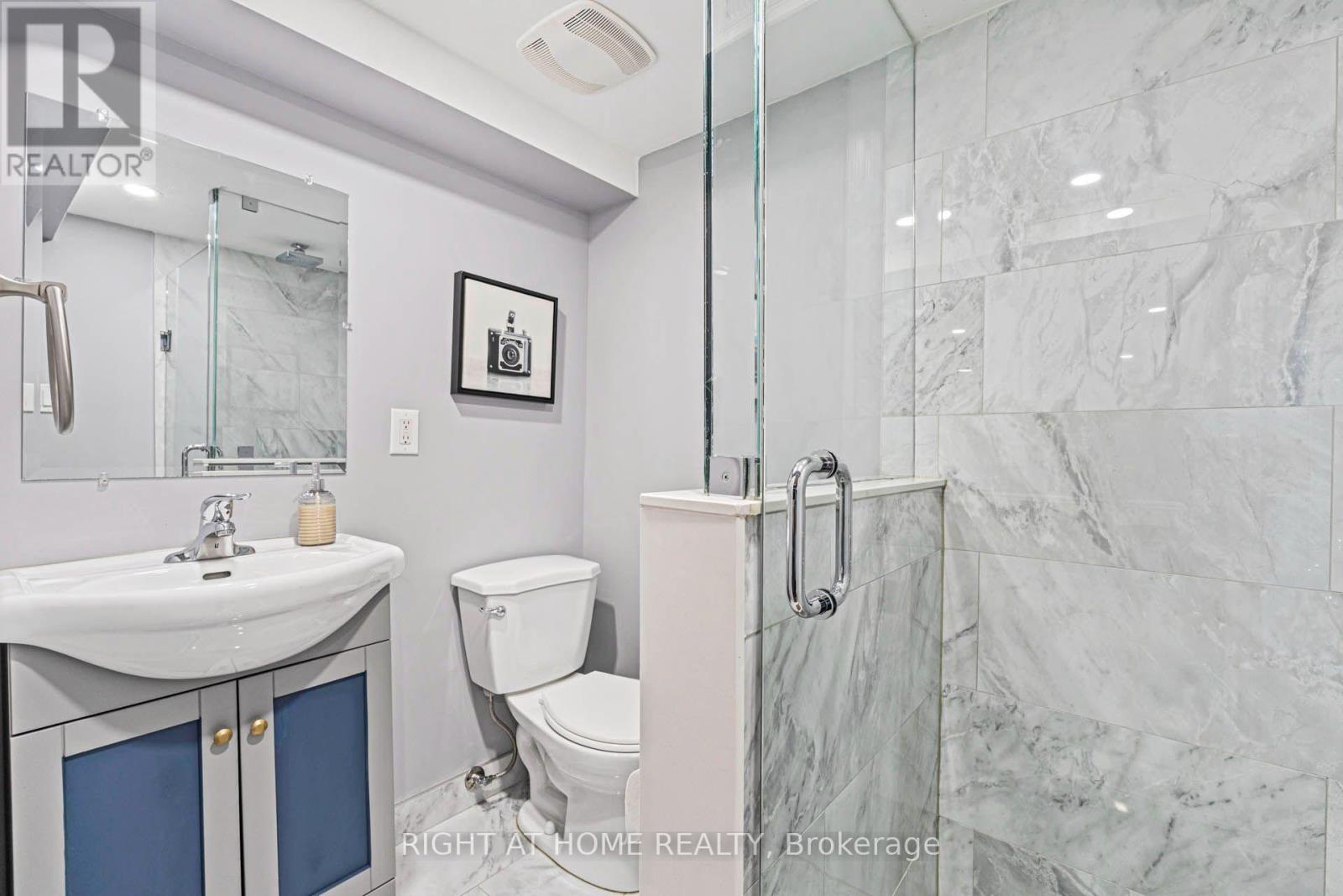 36 Burton Road W Property Photo 26