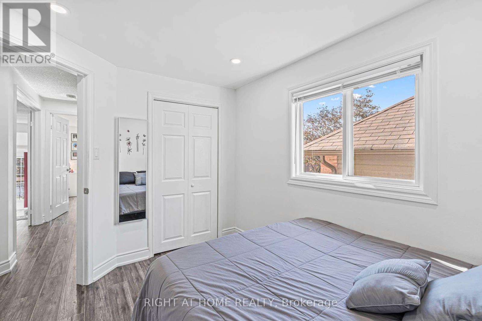36 Burton Road W Property Photo 34
