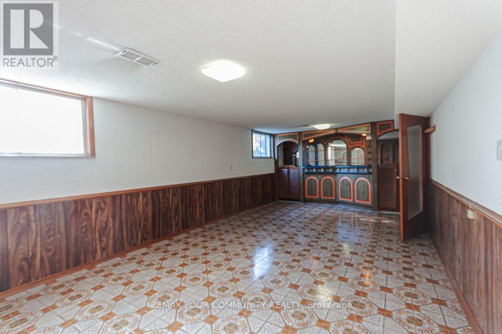 15 Valencia Crescent Property Photo 24
