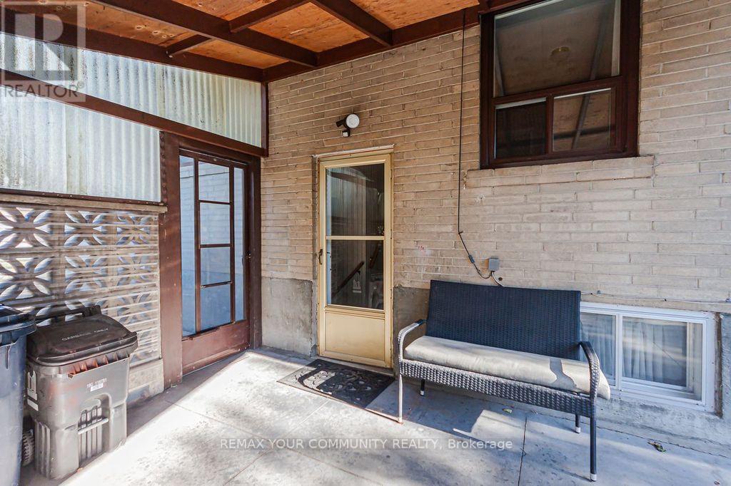 15 Valencia Crescent Property Photo 31