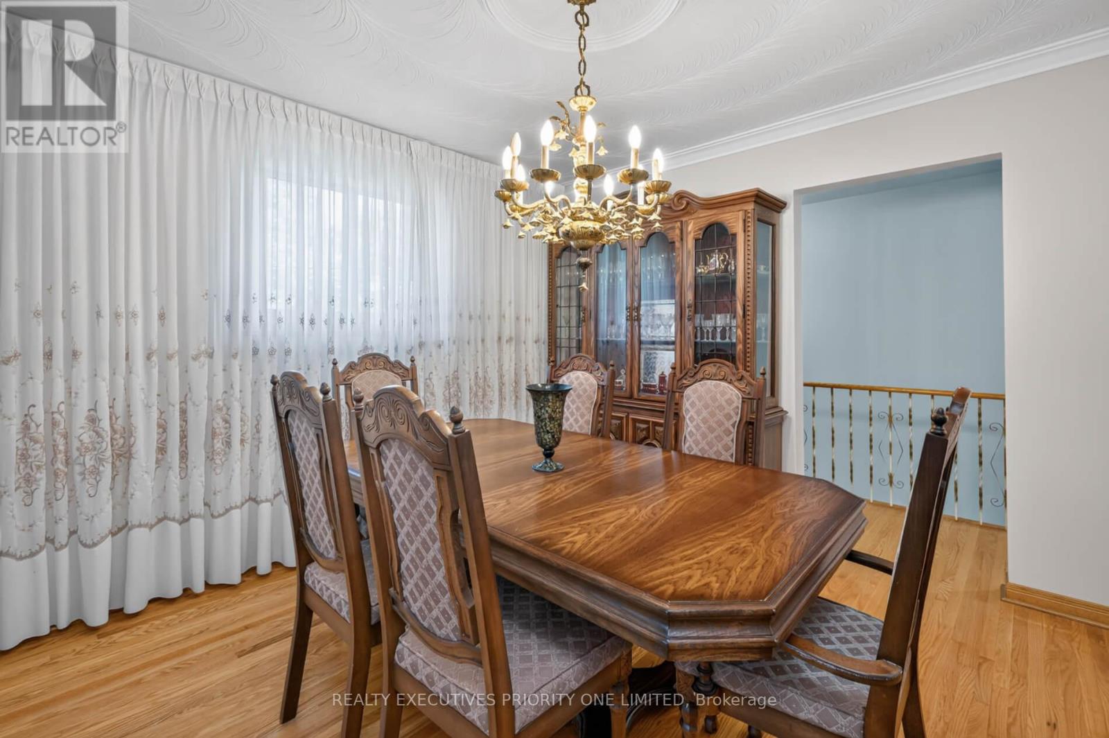 355 Glen Park Avenue Property Photo 8