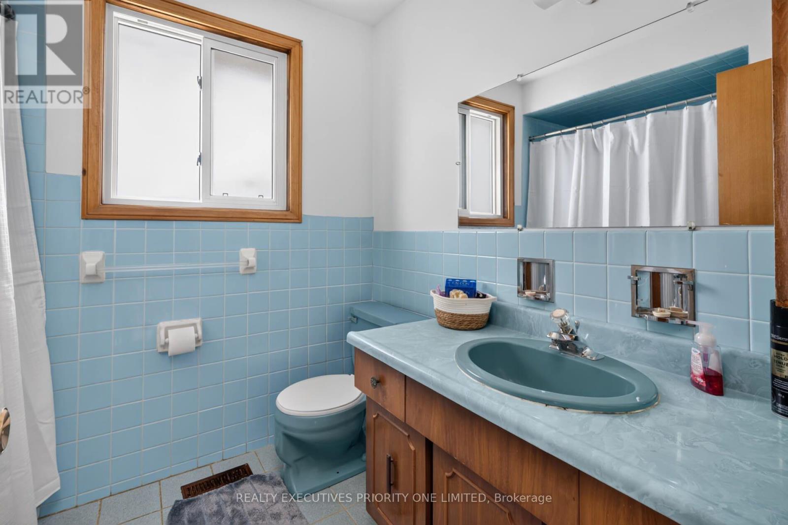 355 Glen Park Avenue Property Photo 14