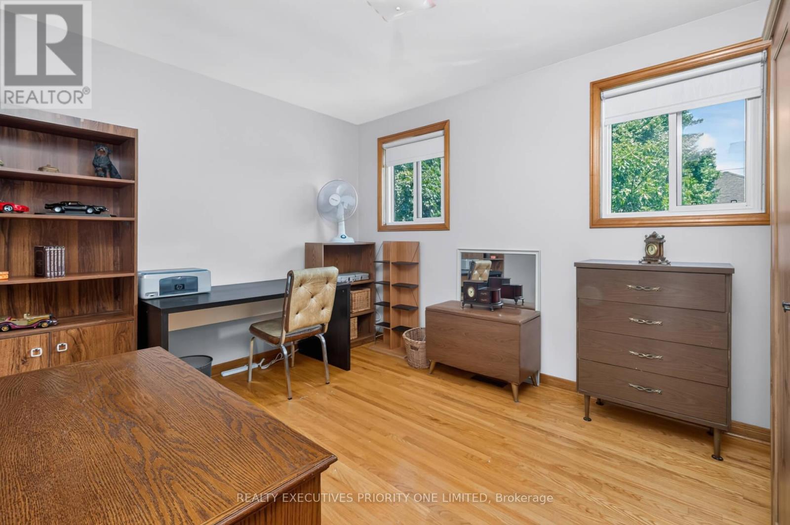 355 Glen Park Avenue Property Photo 16