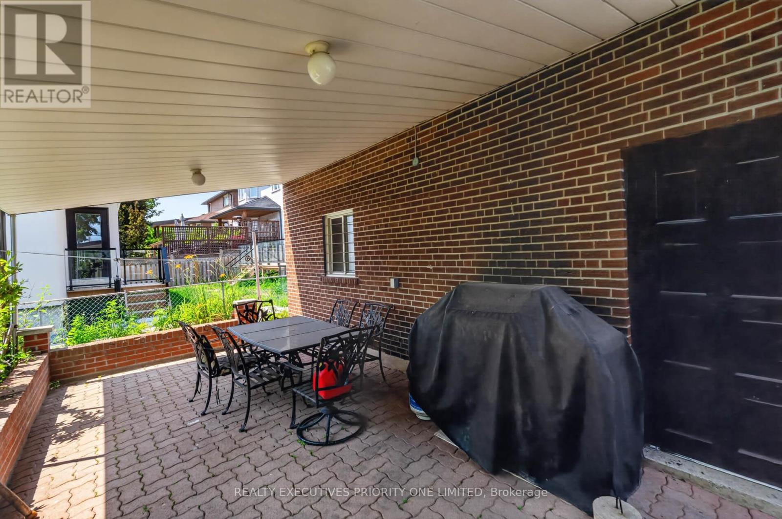 355 Glen Park Avenue Property Photo 29