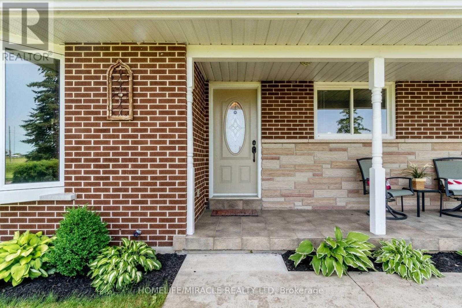 13946 Mclaughlin Road Property Photo 2