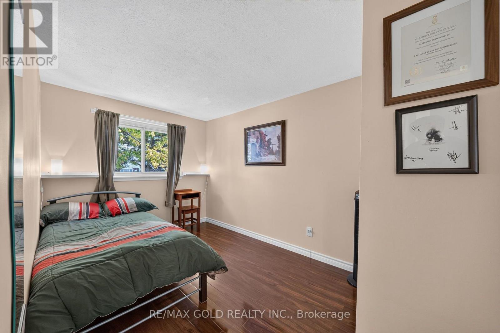 129 Folkstone Crescent Property Photo 25