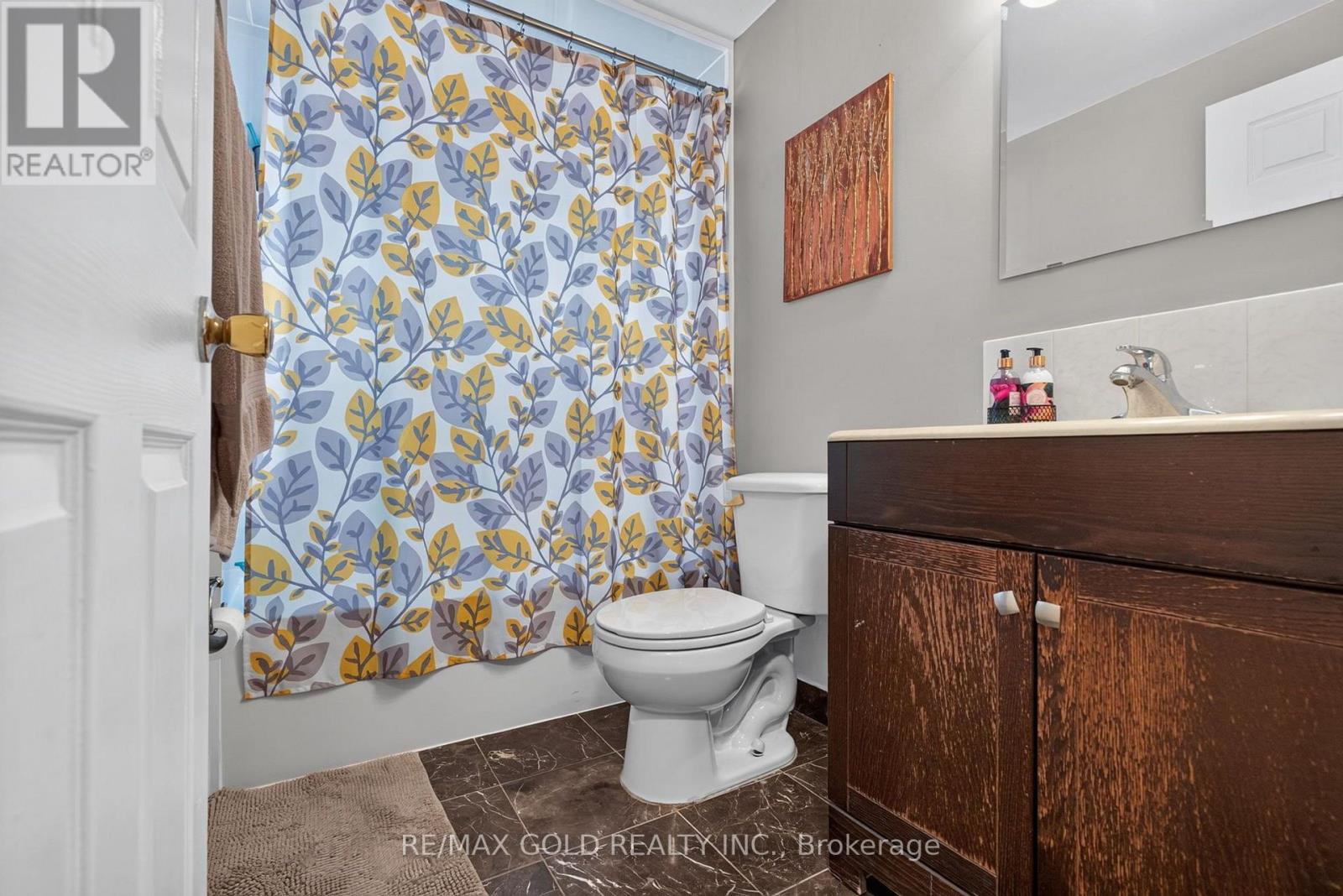 129 Folkstone Crescent Property Photo 26
