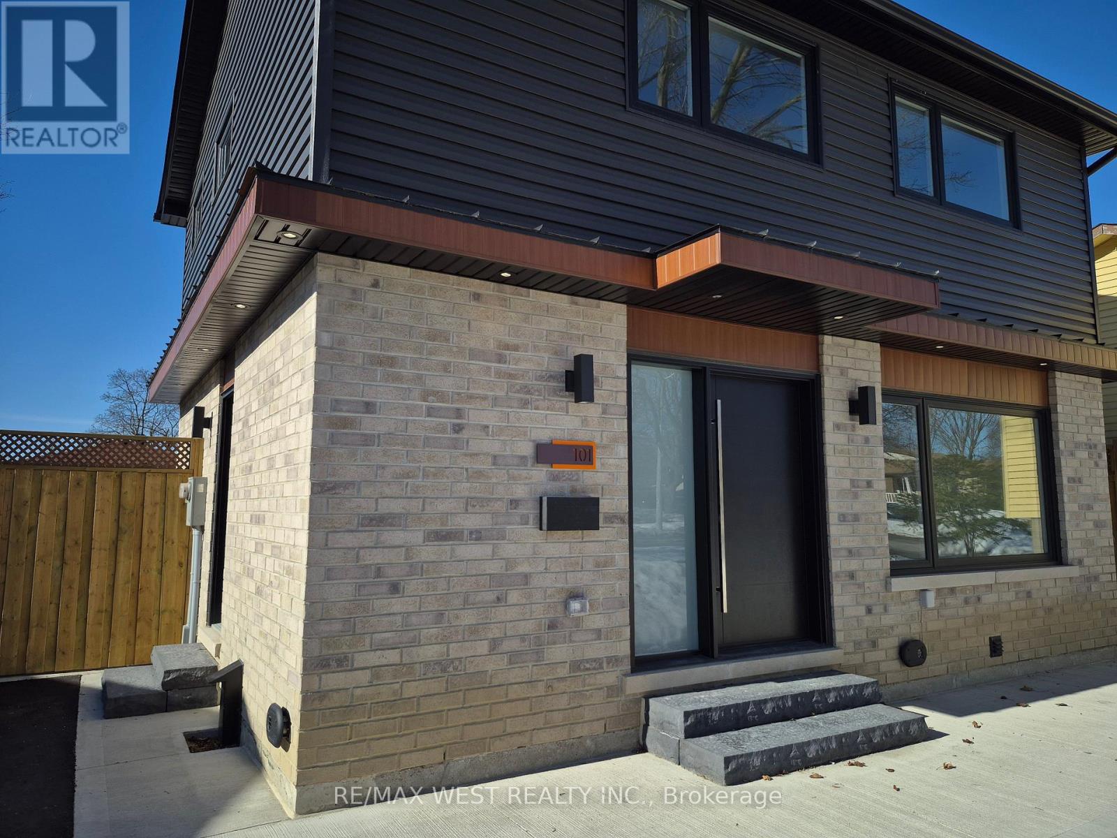 101 Seaborn Road Property Photo 3