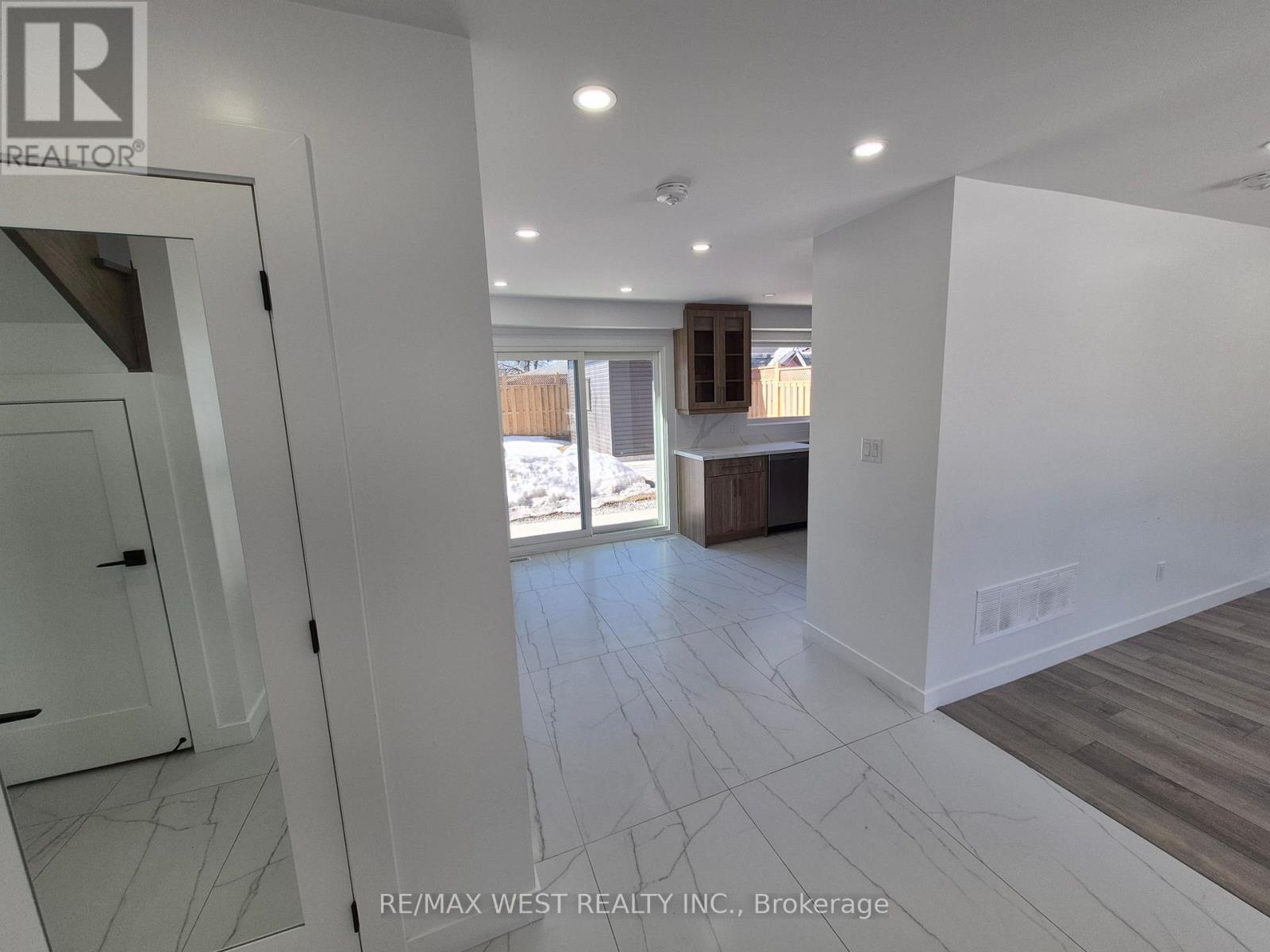 101 Seaborn Road Property Photo 6