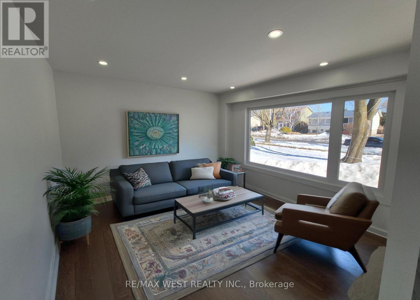 101 Seaborn Road Property Photo 11
