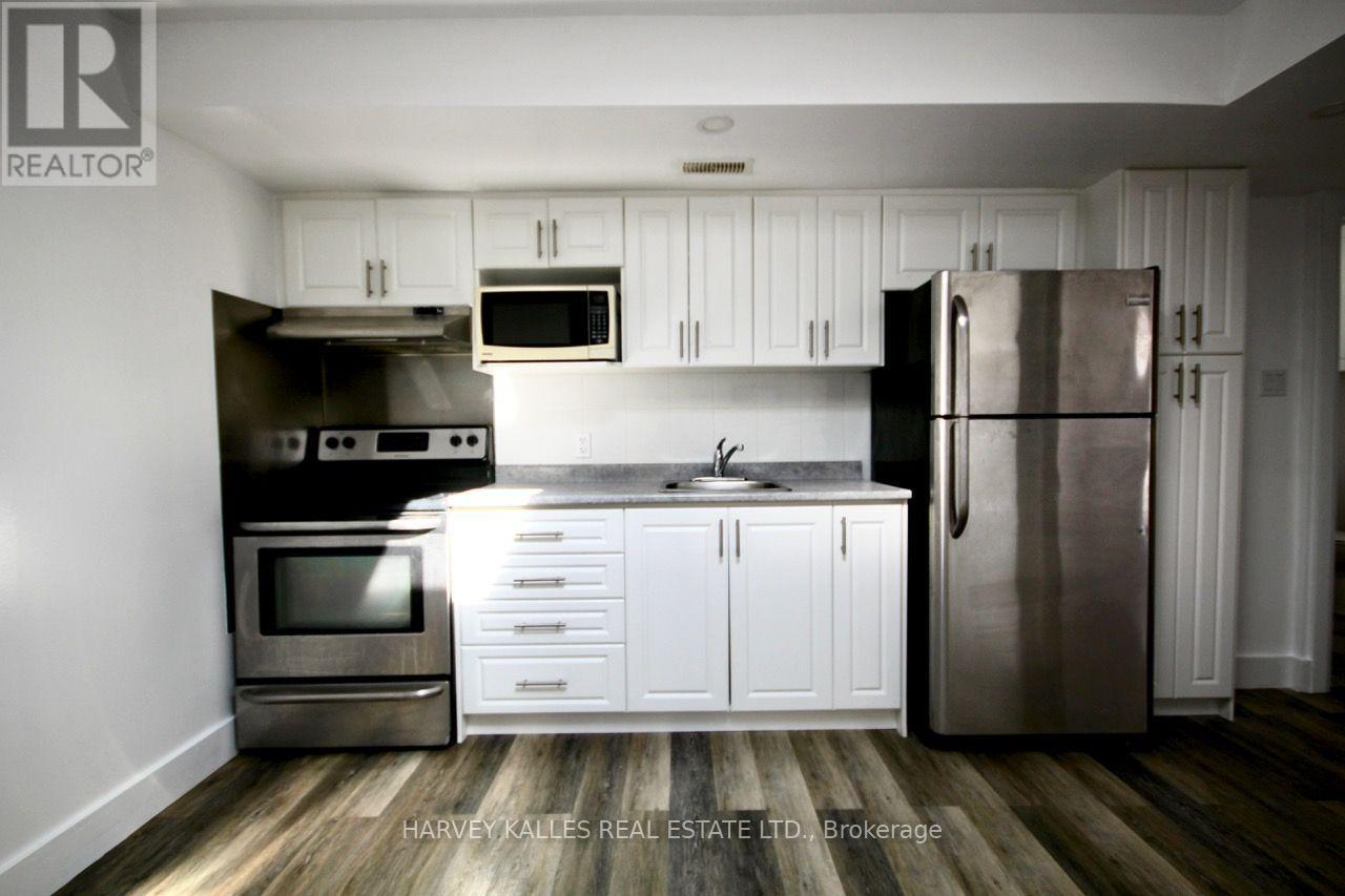 4 - 58 Rosemount Avenue Property Photo 5