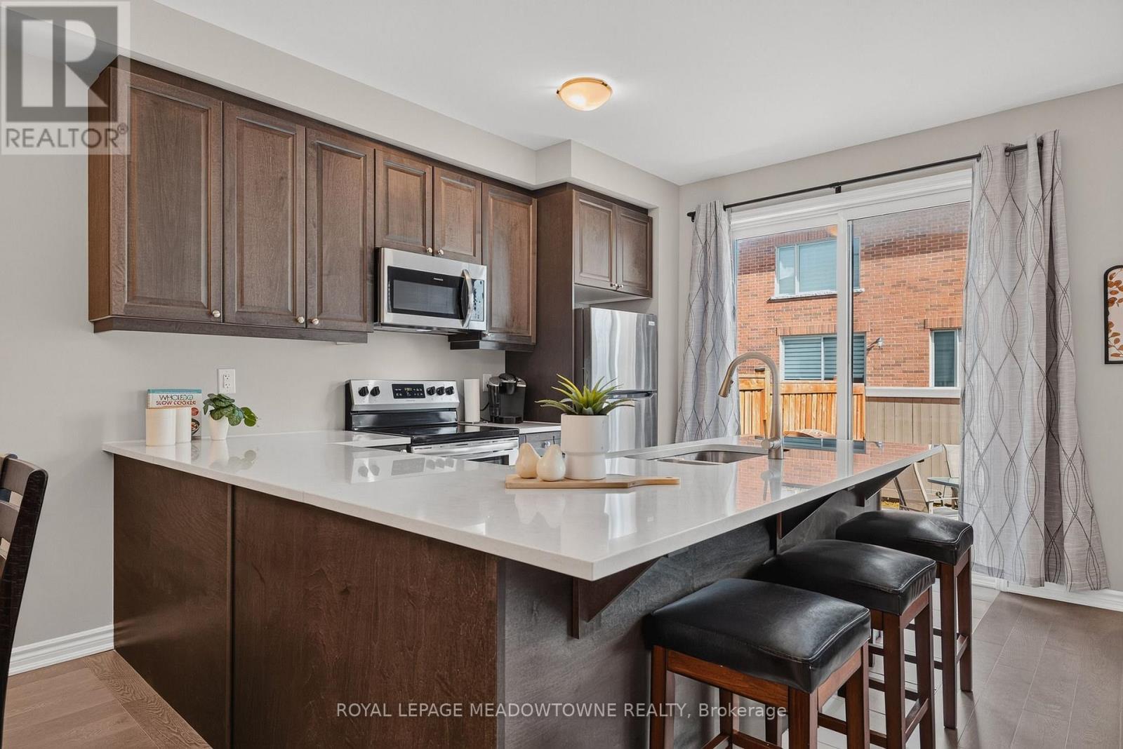 1285 Dias Landing Property Photo 11