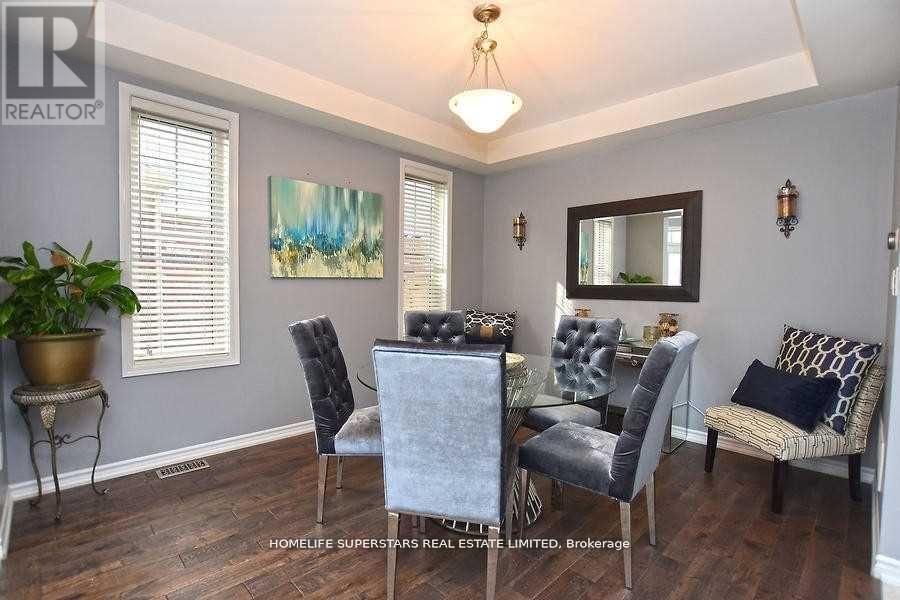 63 Enford Crescent Property Photo 6