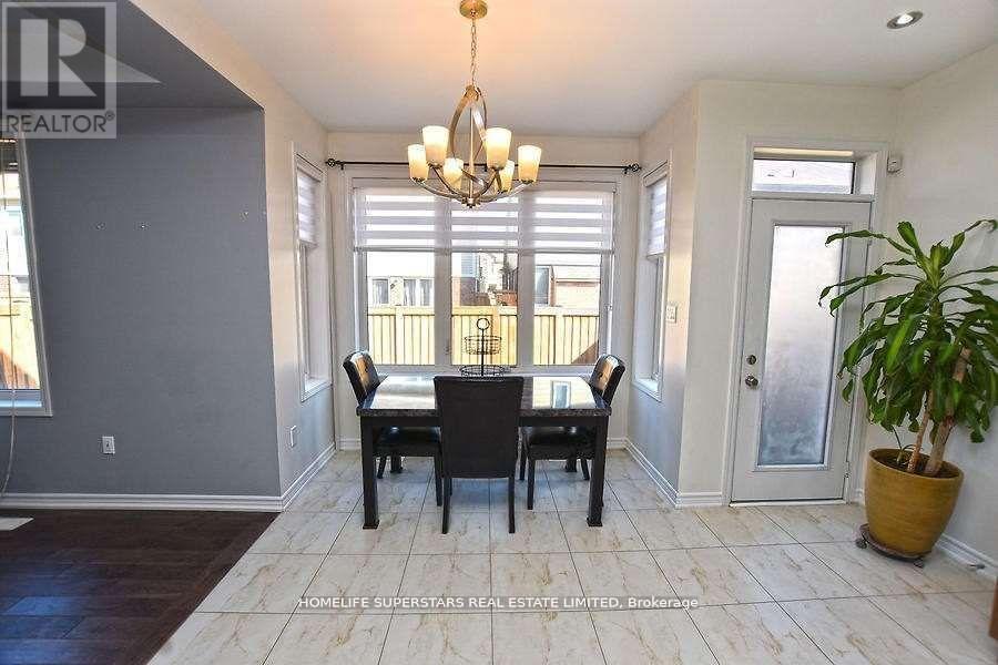 63 Enford Crescent Property Photo 14