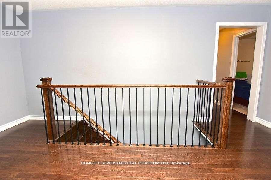 63 Enford Crescent Property Photo 15
